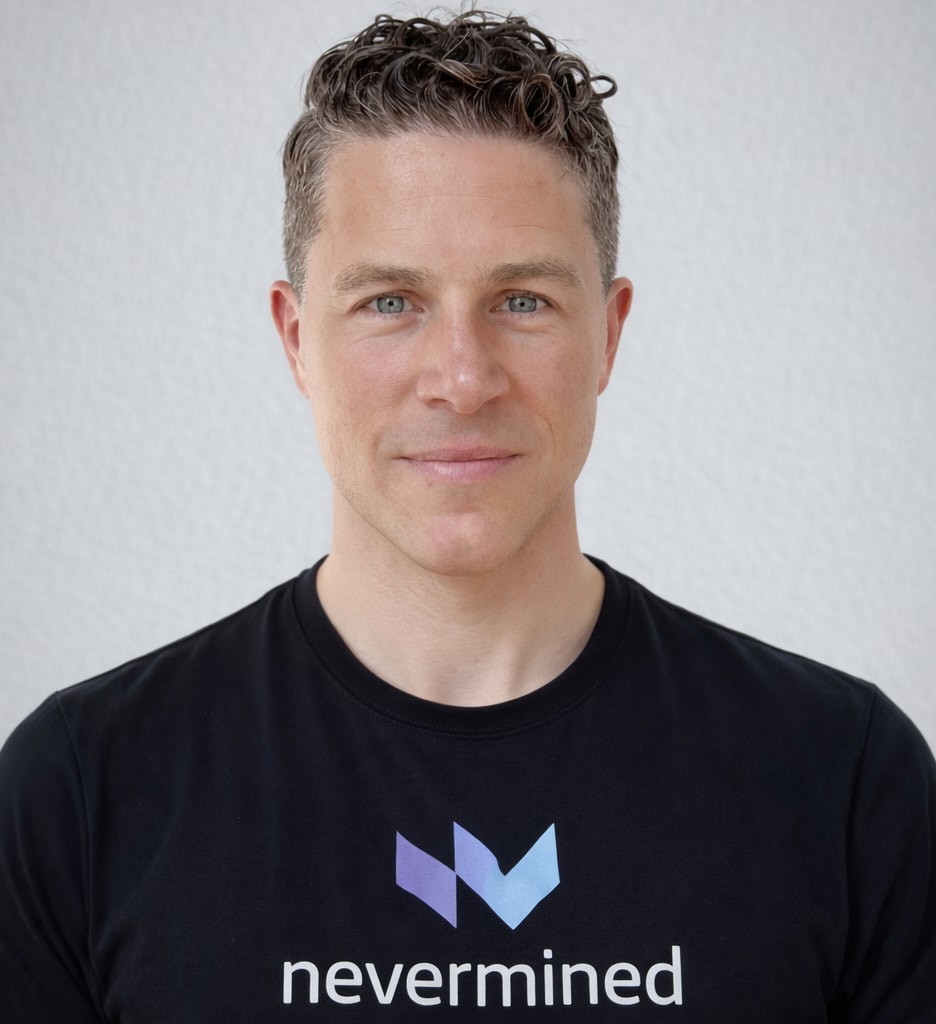 JOSH WADINSKI headshot